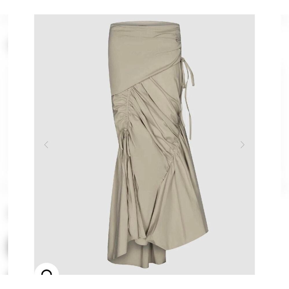 Urban Revivo Ruched Midi Fishtail Skirt Beige Size 8 Slit Detail Chic
⸻ - Picture 5 of 9